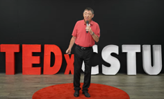 Andreas Ramos speaks at TEDx CSTU 2024 on agentic AI with Multi Agent Systems, MAS